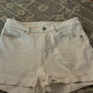 H & M shorts